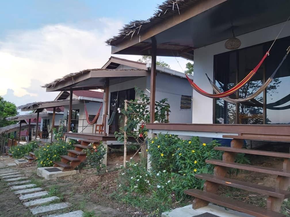 Bigfin Beach Resort Kota Belud Екстер'єр фото